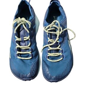 Altra Blue Sneakers with Yellow Accents